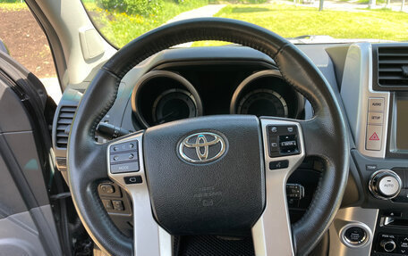 Toyota Land Cruiser Prado 150 рестайлинг 2, 2013 год, 2 900 000 рублей, 7 фотография