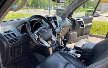 Toyota Land Cruiser Prado 150 рестайлинг 2, 2013 год, 2 900 000 рублей, 8 фотография