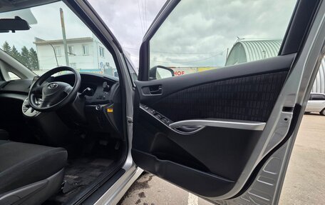 Toyota ISis I, 2011 год, 1 285 000 рублей, 9 фотография