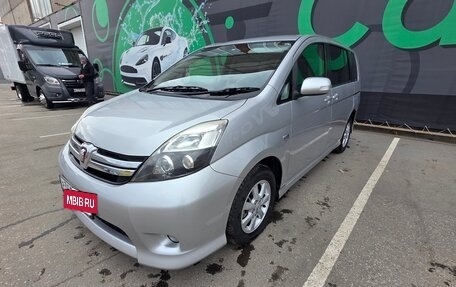 Toyota ISis I, 2011 год, 1 285 000 рублей, 8 фотография