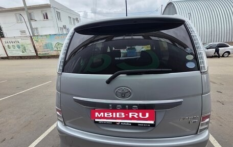 Toyota ISis I, 2011 год, 1 285 000 рублей, 5 фотография