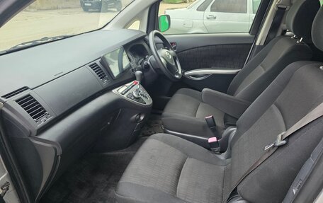 Toyota ISis I, 2011 год, 1 285 000 рублей, 21 фотография