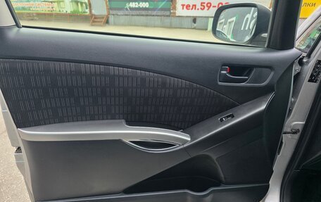 Toyota ISis I, 2011 год, 1 285 000 рублей, 20 фотография