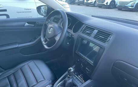 Volkswagen Jetta VI, 2015 год, 992 000 рублей, 12 фотография