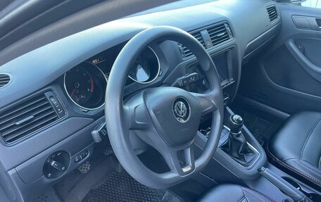 Volkswagen Jetta VI, 2015 год, 992 000 рублей, 10 фотография