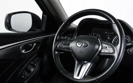 Infiniti Q50 I рестайлинг, 2018 год, 2 099 000 рублей, 12 фотография