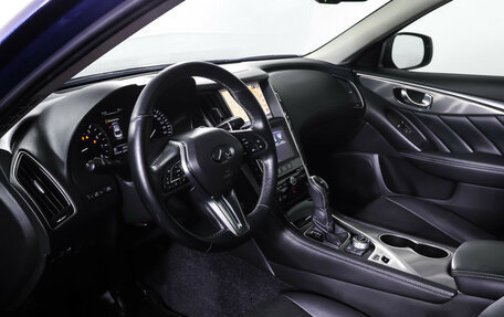 Infiniti Q50 I рестайлинг, 2018 год, 2 099 000 рублей, 15 фотография