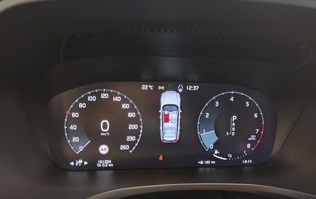 Volvo V60 Cross Country II, 2021 год, 3 560 000 рублей, 11 фотография