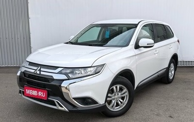 Mitsubishi Outlander III рестайлинг 3, 2019 год, 2 350 000 рублей, 1 фотография