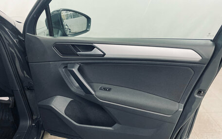 Volkswagen Tiguan II, 2017 год, 1 840 000 рублей, 15 фотография