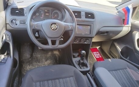 Volkswagen Polo VI (EU Market), 2015 год, 795 000 рублей, 5 фотография