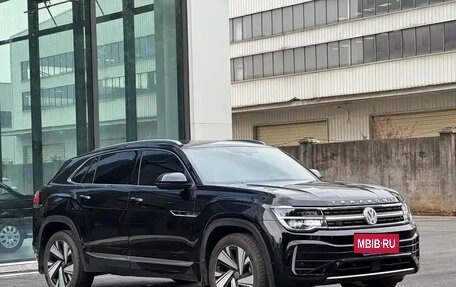 Volkswagen Teramont, 2025 год, 4 980 006 рублей, 2 фотография