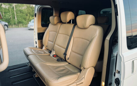Hyundai H-1 II рестайлинг, 2021 год, 2 910 000 рублей, 14 фотография