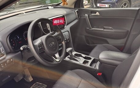 KIA Sportage IV рестайлинг, 2018 год, 2 100 000 рублей, 2 фотография