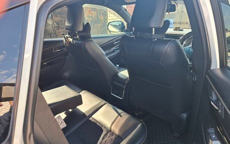 Toyota Harrier, 2018 год, 3 250 000 рублей, 3 фотография
