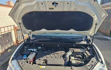 Toyota Harrier, 2018 год, 3 250 000 рублей, 2 фотография