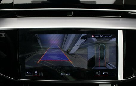 Audi A8, 2025 год, 20 000 000 рублей, 30 фотография