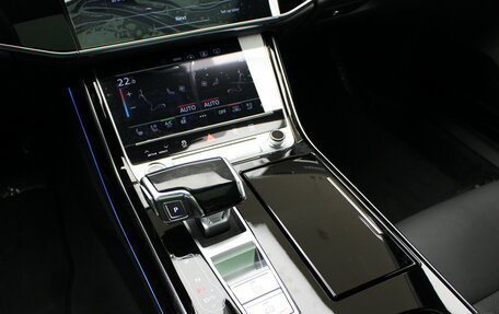 Audi A8, 2025 год, 20 000 000 рублей, 27 фотография