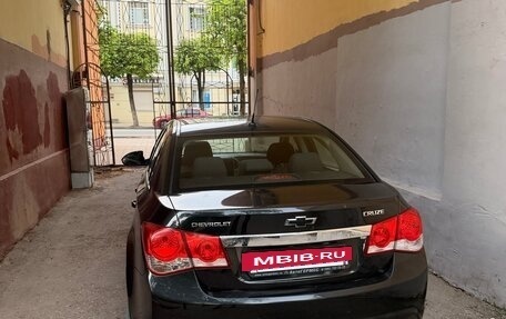 Chevrolet Cruze II, 2013 год, 680 000 рублей, 3 фотография