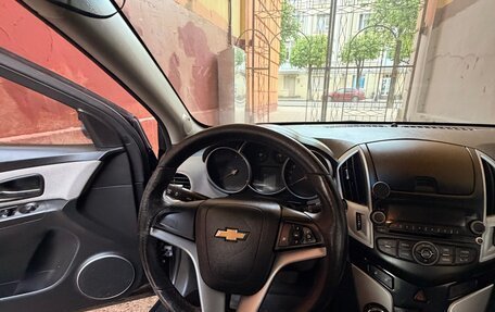 Chevrolet Cruze II, 2013 год, 680 000 рублей, 9 фотография