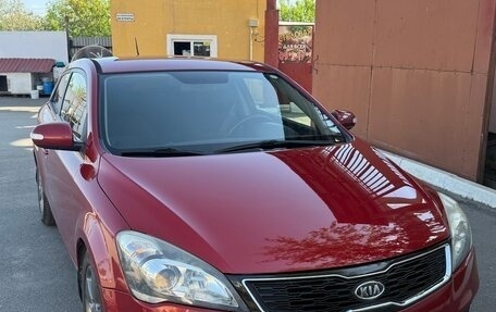 KIA cee'd I рестайлинг, 2011 год, 970 000 рублей, 2 фотография
