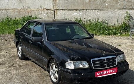 Mercedes-Benz C-Класс, 1997 год, 240 000 рублей, 8 фотография