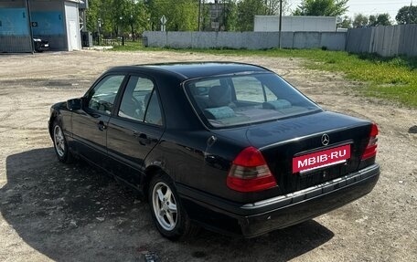 Mercedes-Benz C-Класс, 1997 год, 240 000 рублей, 4 фотография