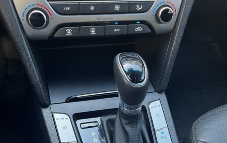 Hyundai Elantra VI рестайлинг, 2016 год, 1 430 000 рублей, 14 фотография