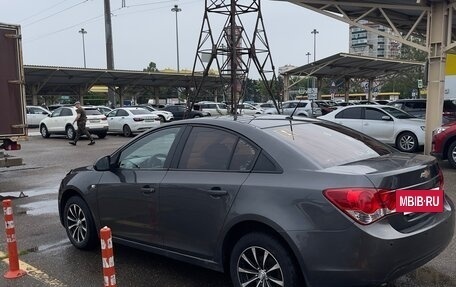 Chevrolet Cruze II, 2010 год, 650 000 рублей, 2 фотография