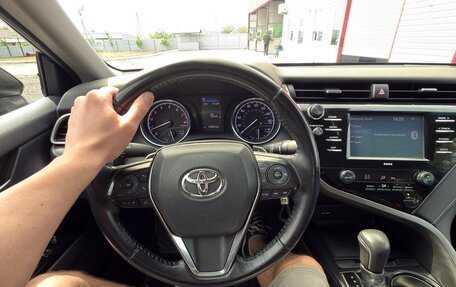 Toyota Camry, 2019 год, 2 430 000 рублей, 11 фотография