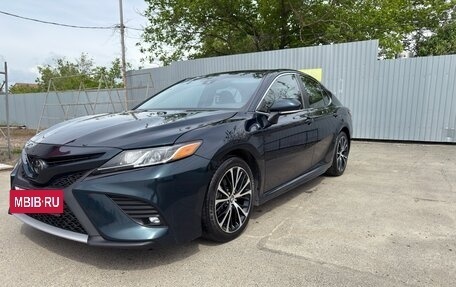 Toyota Camry, 2019 год, 2 430 000 рублей, 3 фотография