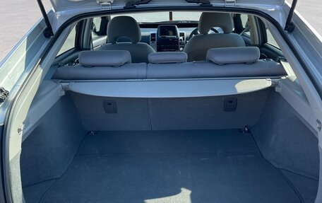 Toyota Prius, 2011 год, 1 200 000 рублей, 4 фотография