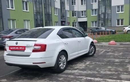 Skoda Octavia, 2017 год, 830 000 рублей, 3 фотография