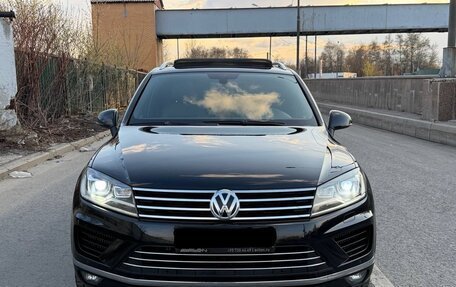 Volkswagen Touareg III, 2016 год, 3 180 000 рублей, 2 фотография