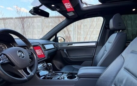 Volkswagen Touareg III, 2016 год, 3 180 000 рублей, 19 фотография
