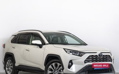 Toyota RAV4, 2020 год, 3 449 000 рублей, 2 фотография