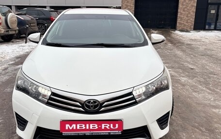 Toyota Corolla, 2013 год, 1 200 000 рублей, 2 фотография