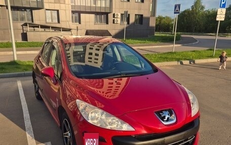 Peugeot 308 II, 2010 год, 680 000 рублей, 2 фотография