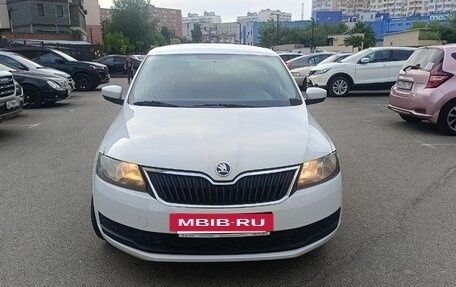 Skoda Rapid I, 2018 год, 610 000 рублей, 8 фотография