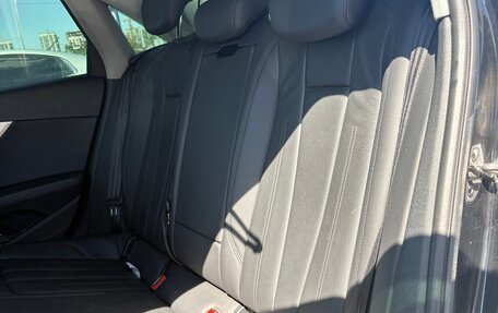 Audi A4, 2018 год, 2 200 000 рублей, 16 фотография