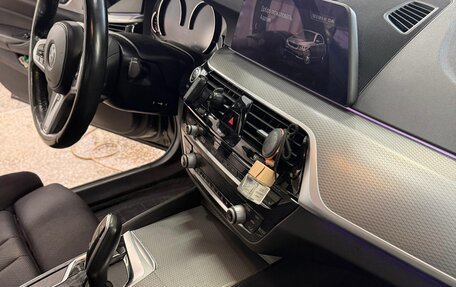 BMW 5 серия, 2019 год, 3 490 000 рублей, 17 фотография