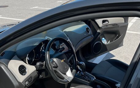 Chevrolet Cruze II, 2013 год, 730 000 рублей, 10 фотография