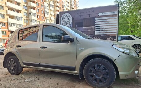 Renault Sandero I, 2011 год, 460 000 рублей, 2 фотография