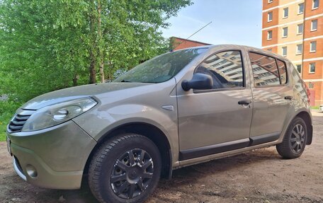 Renault Sandero I, 2011 год, 460 000 рублей, 3 фотография
