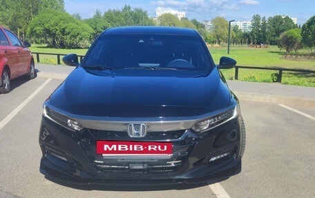 Honda Accord IX рестайлинг, 2018 год, 2 450 000 рублей, 2 фотография