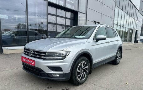Volkswagen Tiguan II, 2018 год, 2 549 000 рублей, 1 фотография