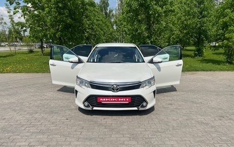 Toyota Camry, 2016 год, 2 100 000 рублей, 7 фотография