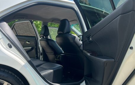 Toyota Camry, 2016 год, 2 100 000 рублей, 13 фотография