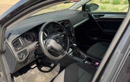 Volkswagen Golf VII, 2018 год, 1 750 000 рублей, 9 фотография