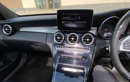 Mercedes-Benz C-Класс, 2017 год, 2 590 000 рублей, 23 фотография
